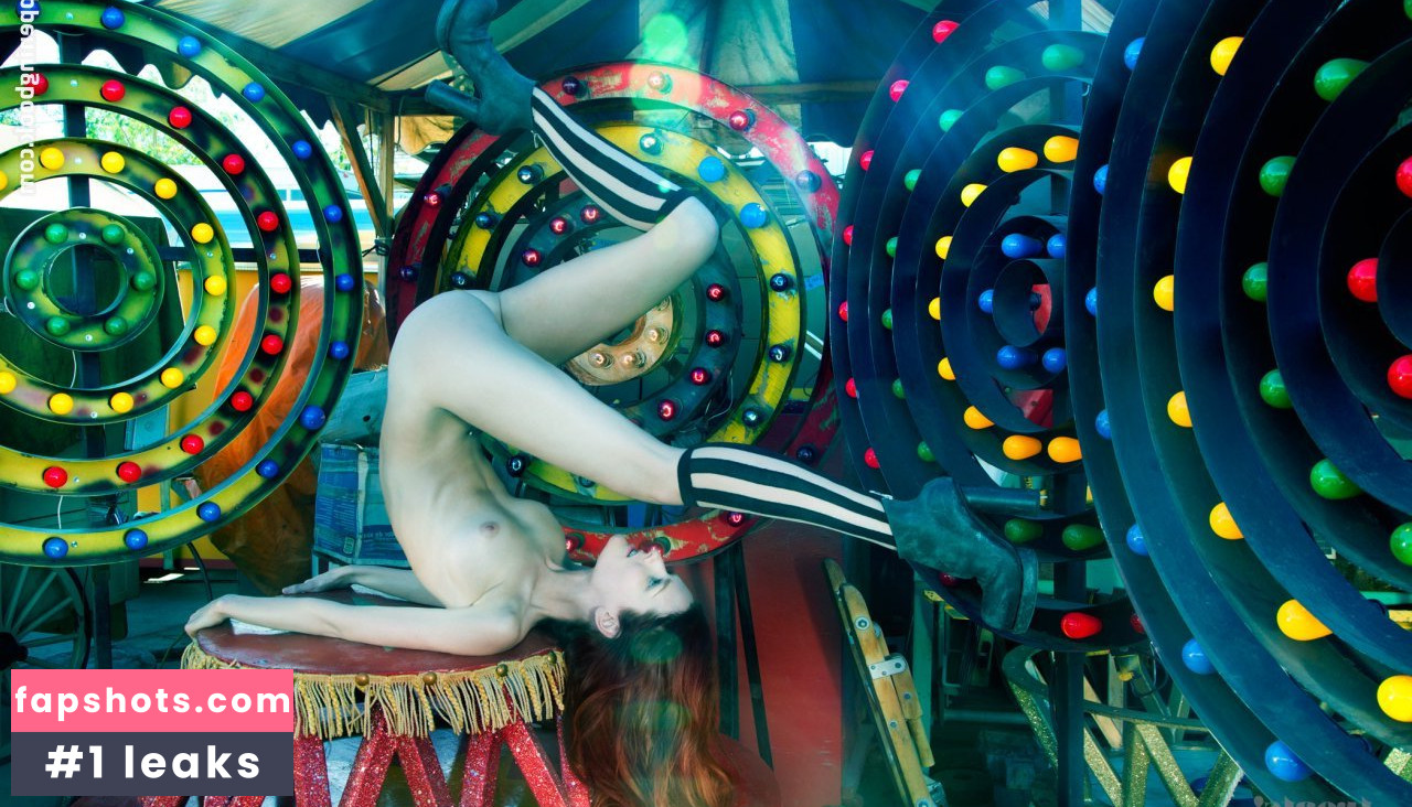 Lydia Hearst Nahé úniky fotek pouze od fanoušků #89 - Fapshots