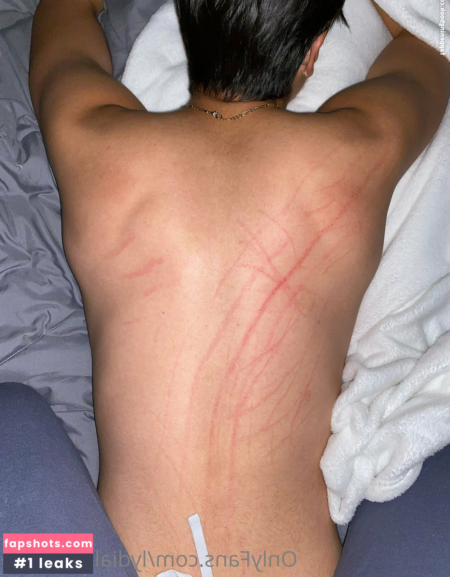 Lydia Renae gallery photo #5