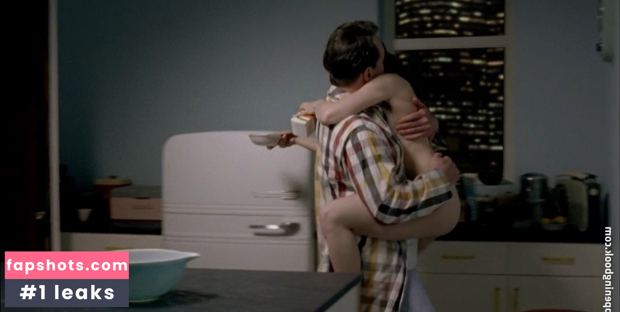 Lydia Wilson gallery photo #19