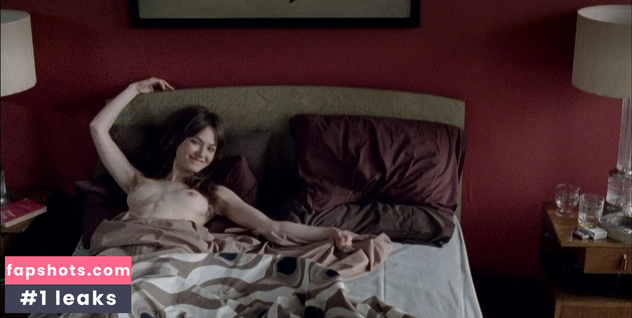 Lydia Wilson gallery photo #22