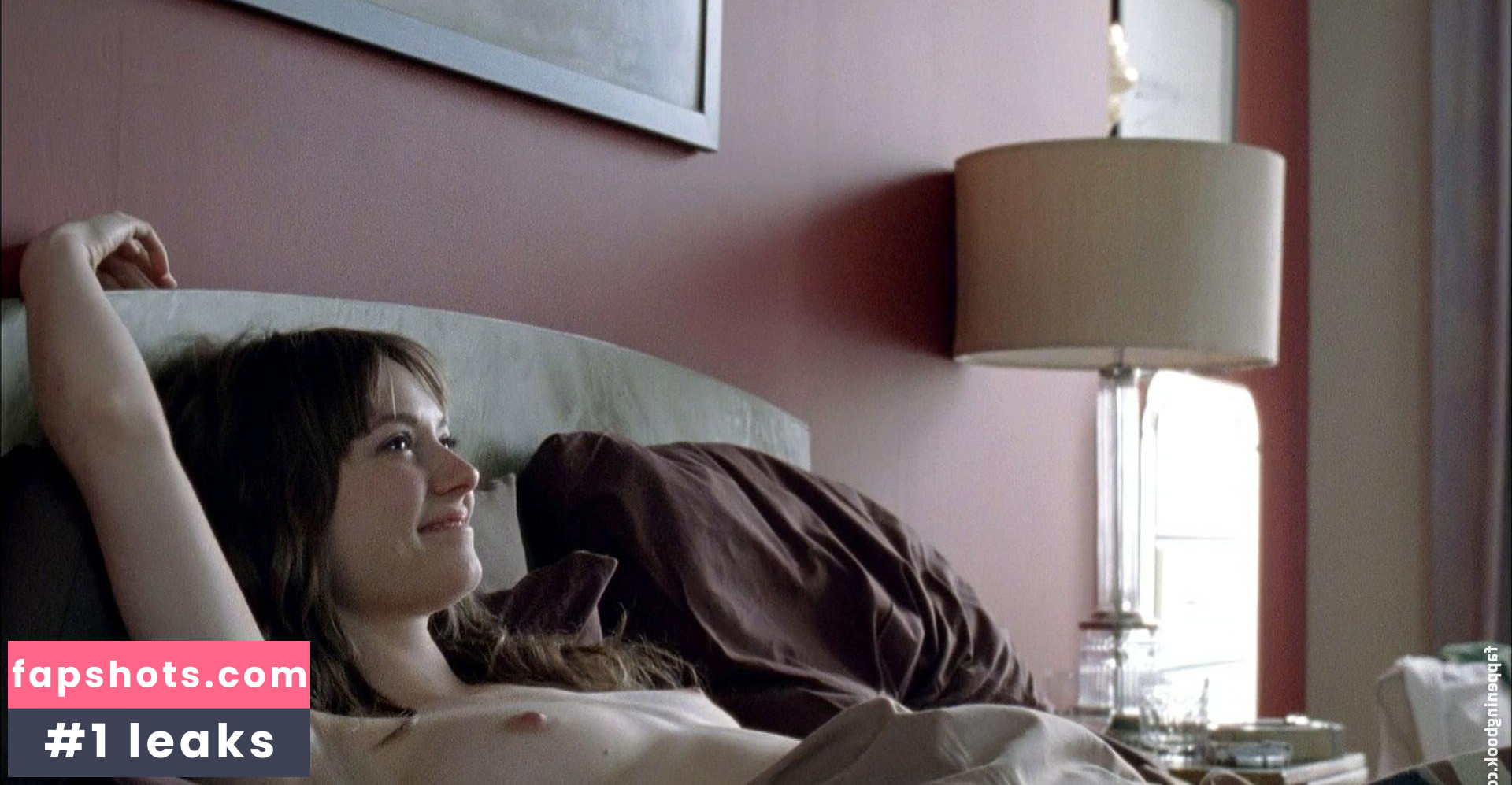 Lydia Wilson gallery photo #34