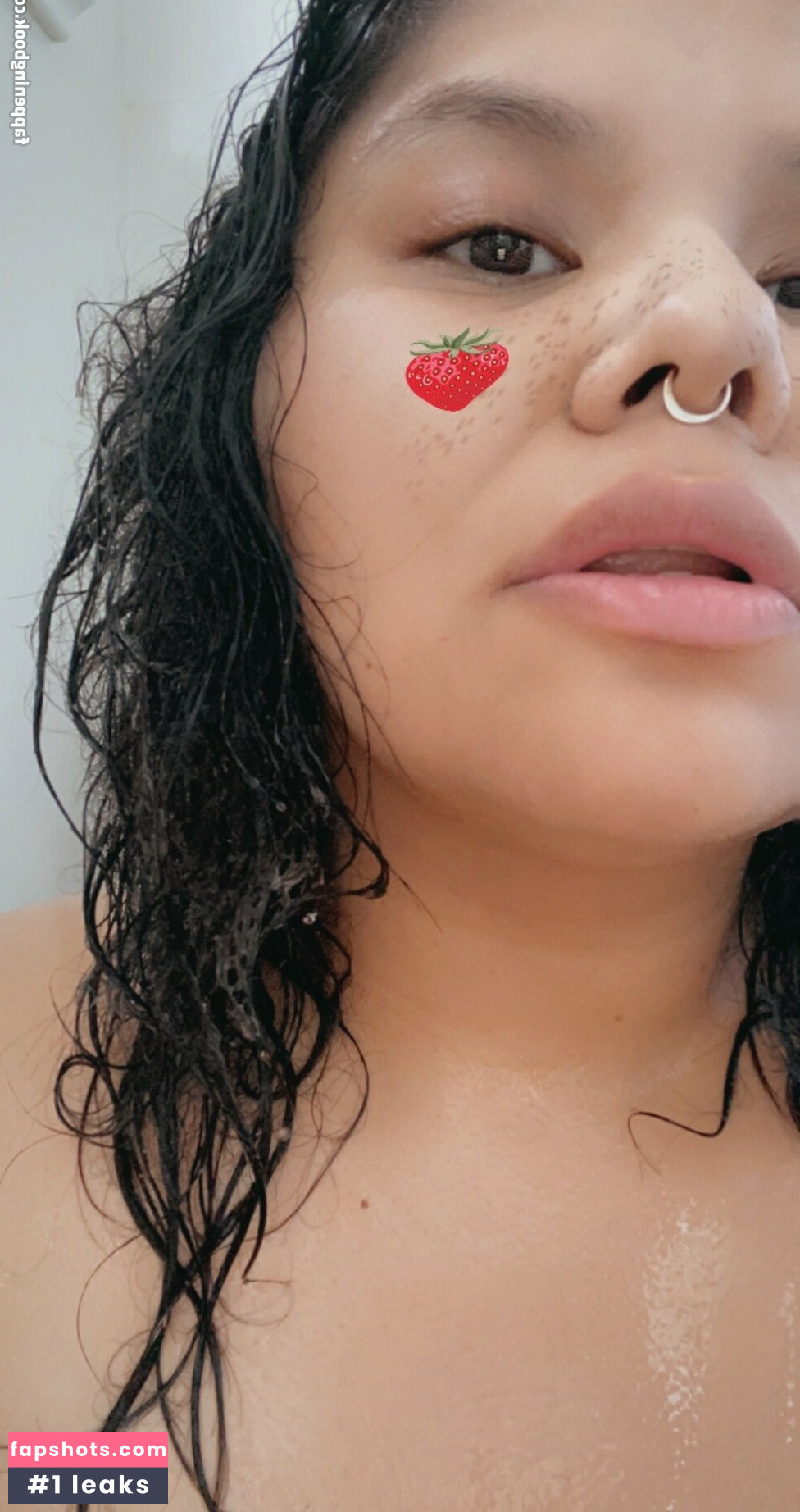 lydiagrey gallery photo #3