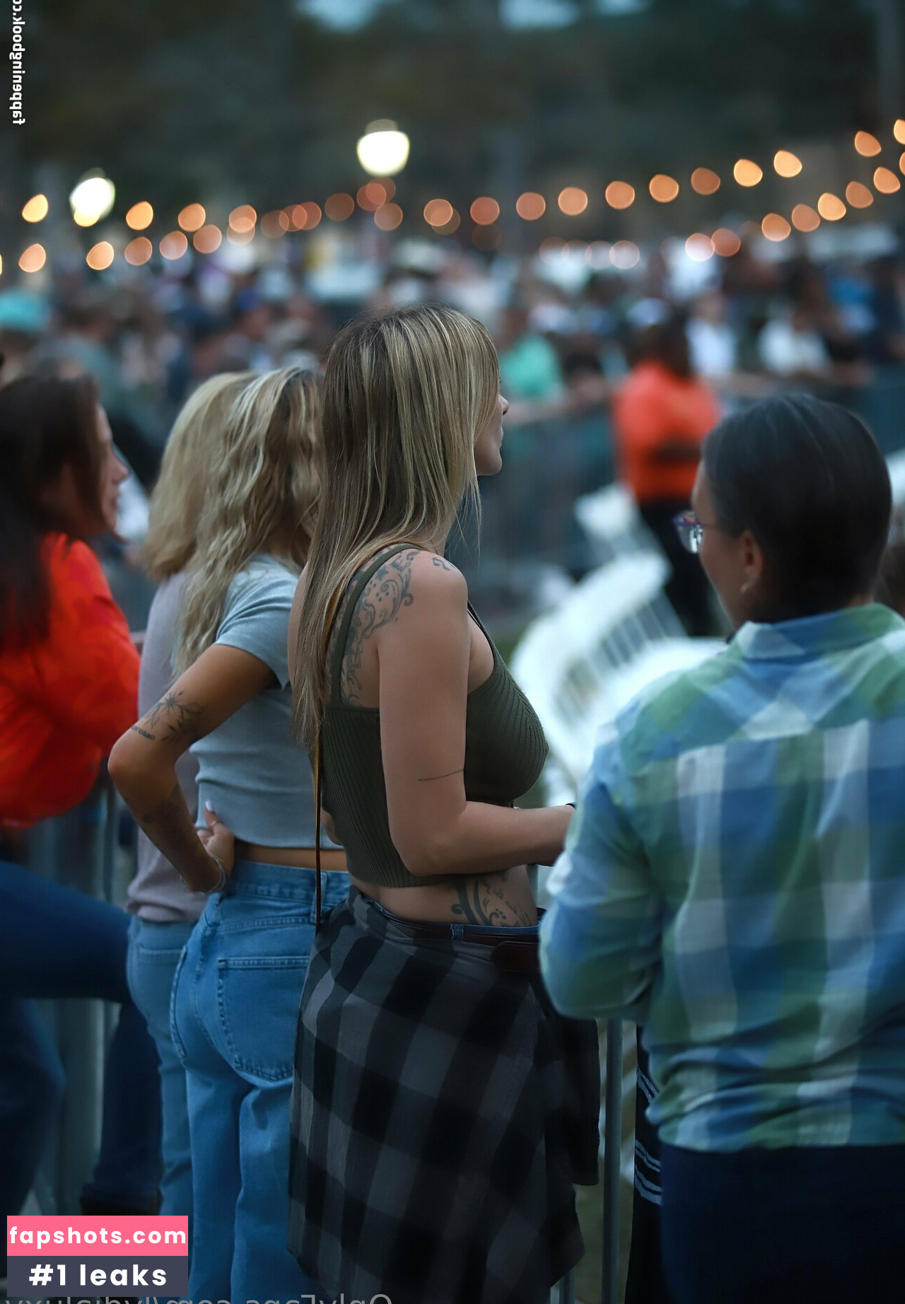 Lydialuxy gallery photo #16