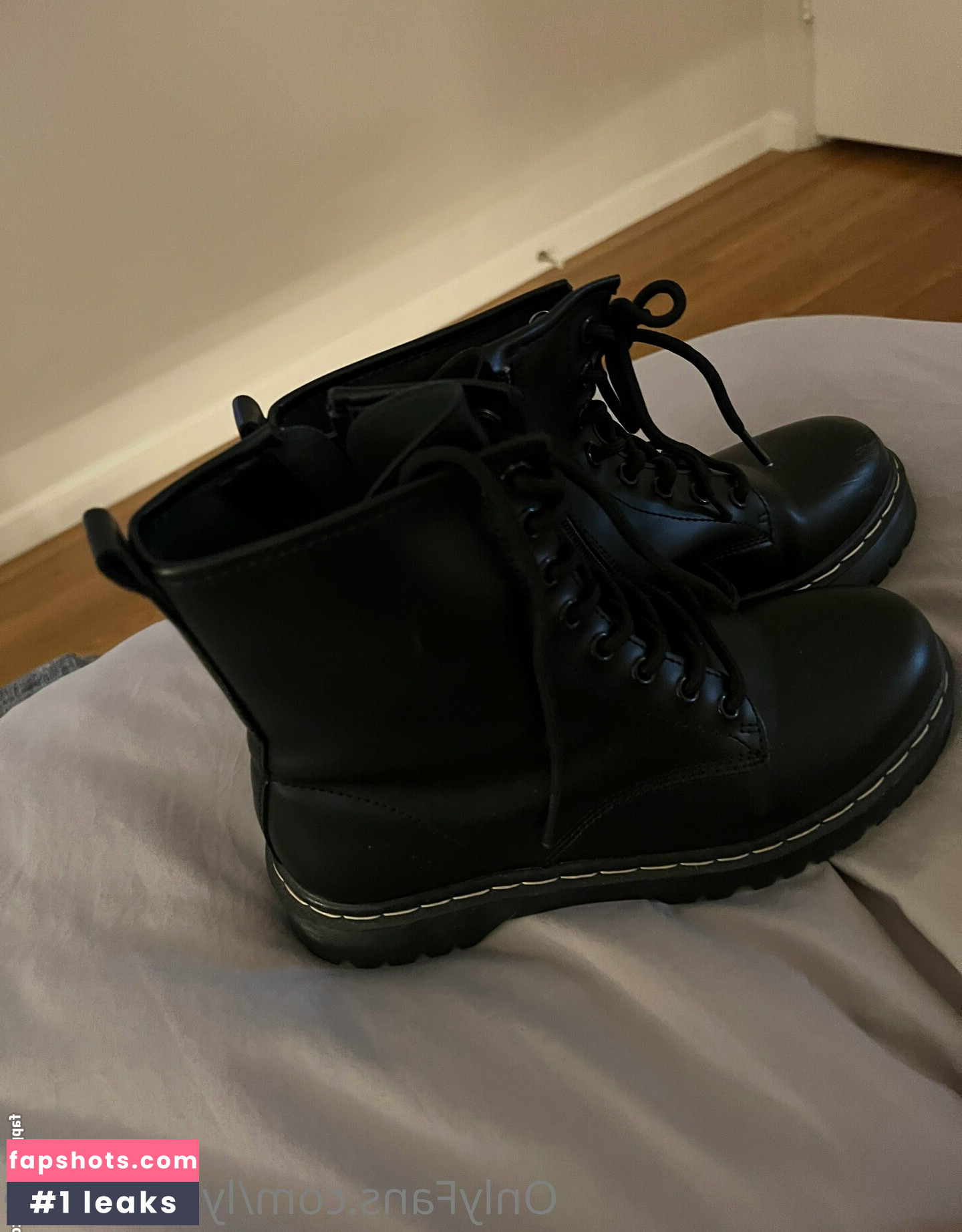 lydiaonline gallery photo #5