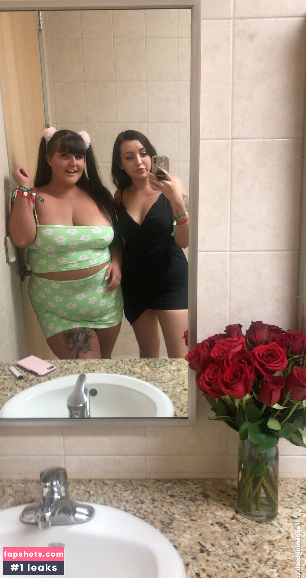 lydiaonline gallery photo #10