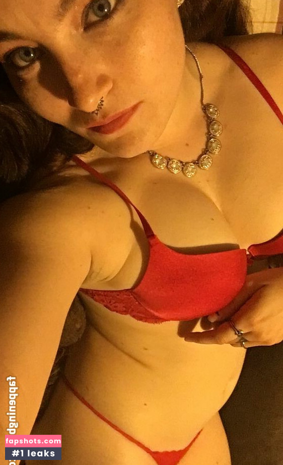 Lylah Love gallery photo #15