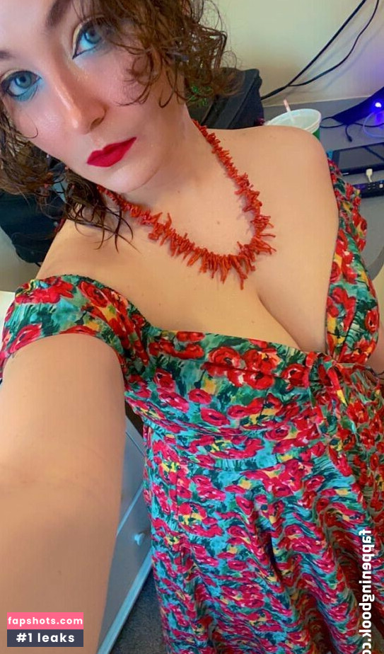 Lylah Love gallery photo #6