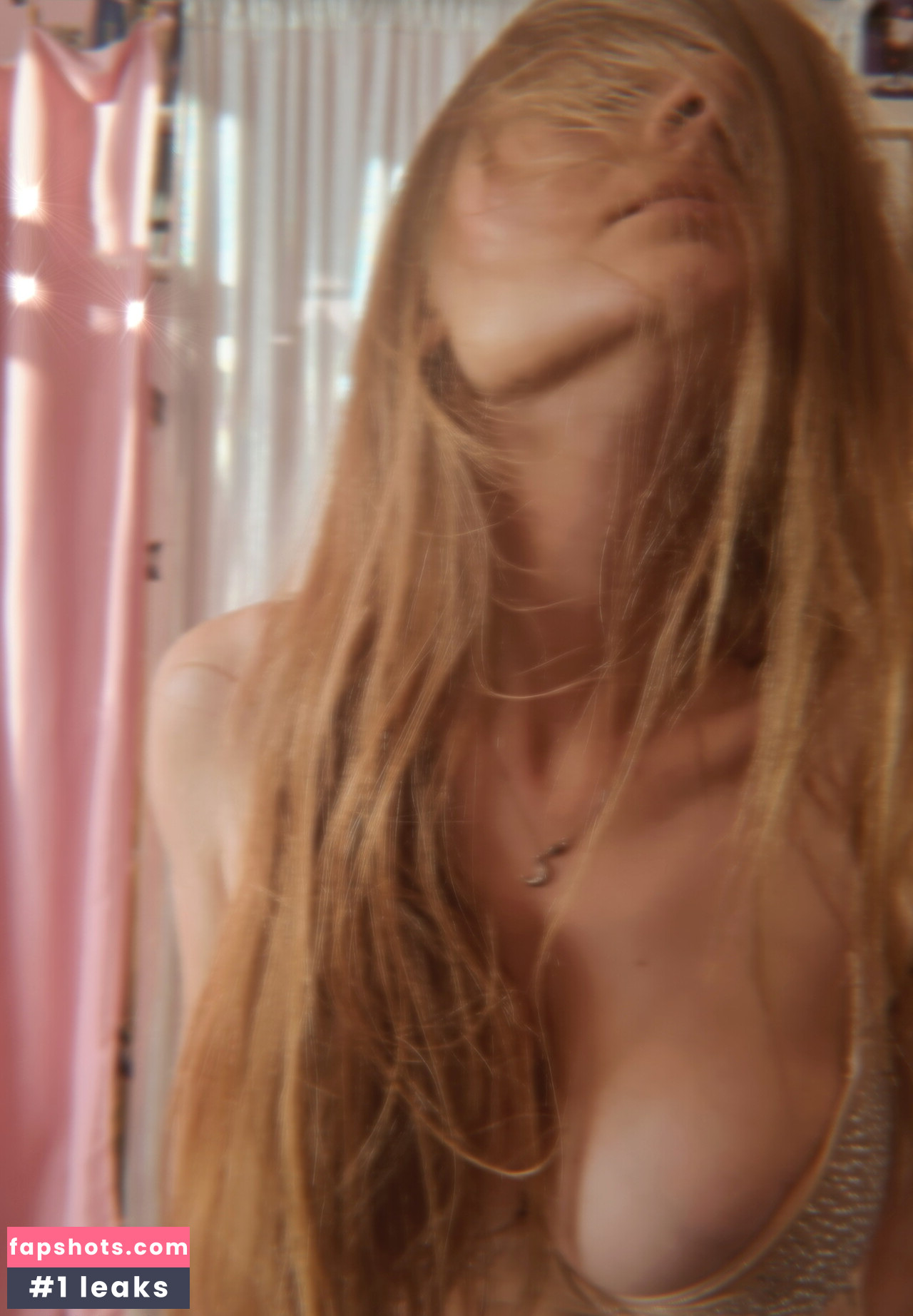 Lyllaangel gallery photo #15