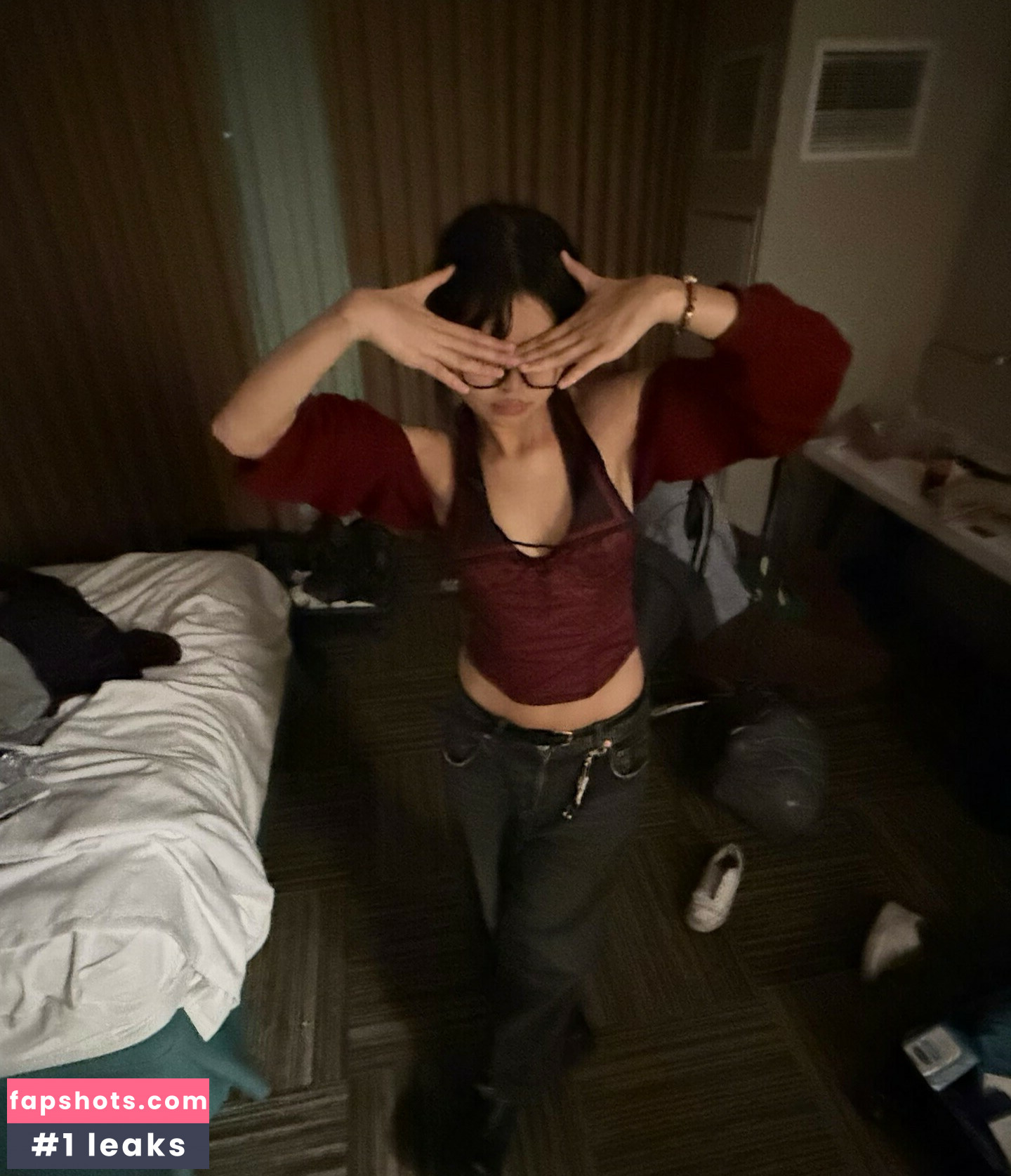 Lyn Lapid gallery photo #6