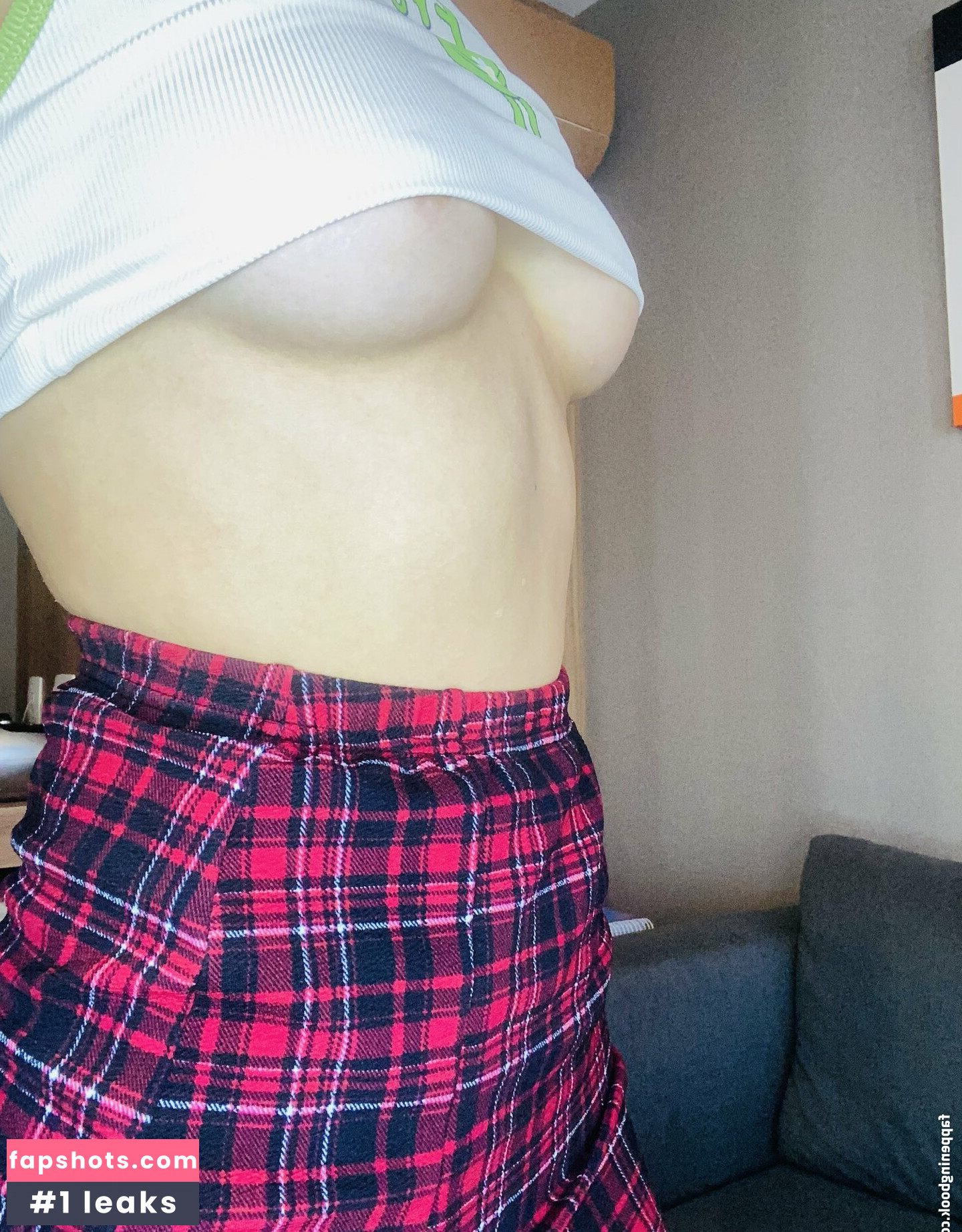 Lyne Pink Nacktheit OnlyFans Fotos #14 - Fapshots