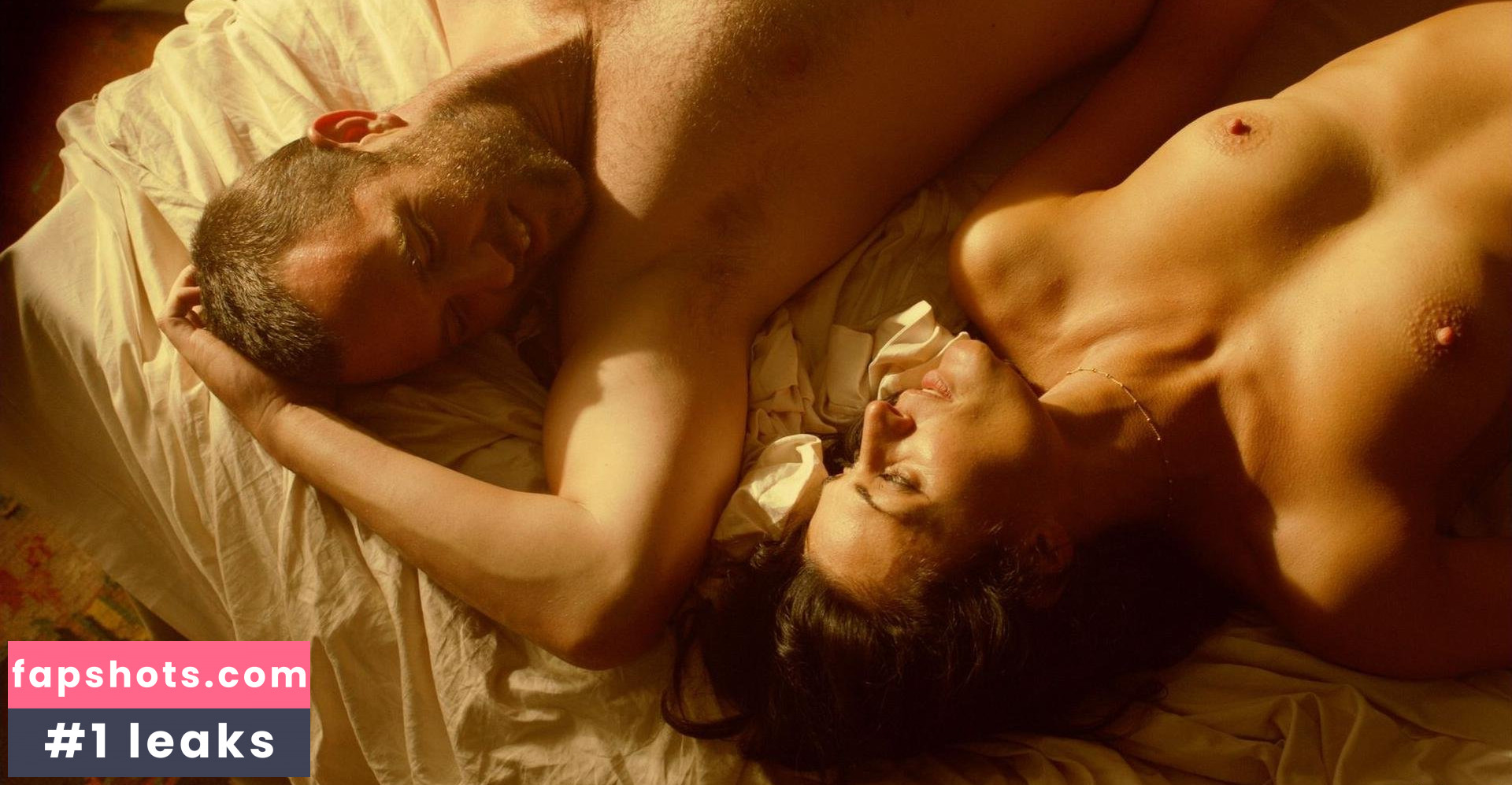 Lyne Renee gallery photo #19