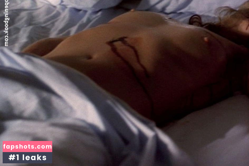 Lynley Swain gallery photo #11