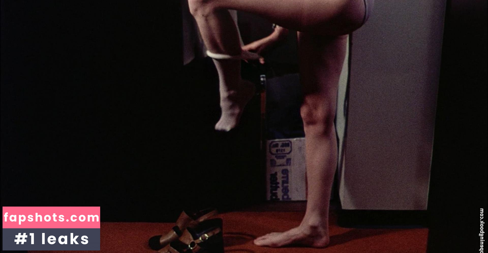 Lynn Lowry gallery photo #11