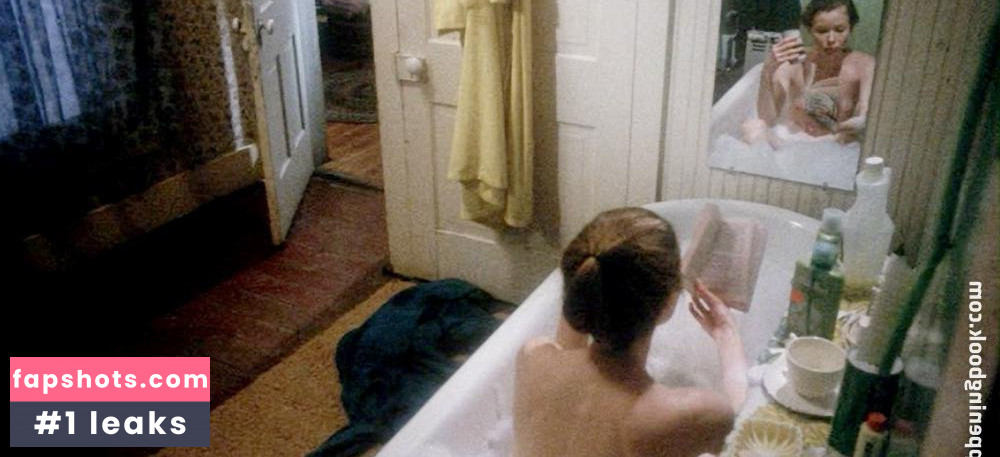 Lynn Lowry gallery photo #20