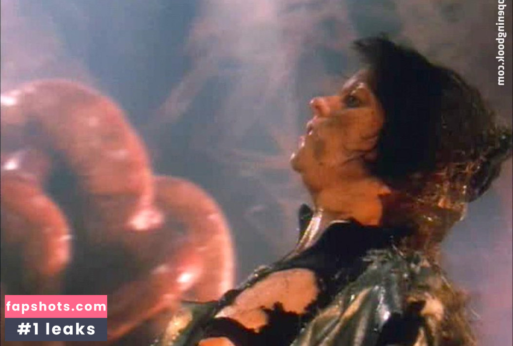 Lynne Adams Nude Leaks OnlyFans Photos #5 - LeakJerk