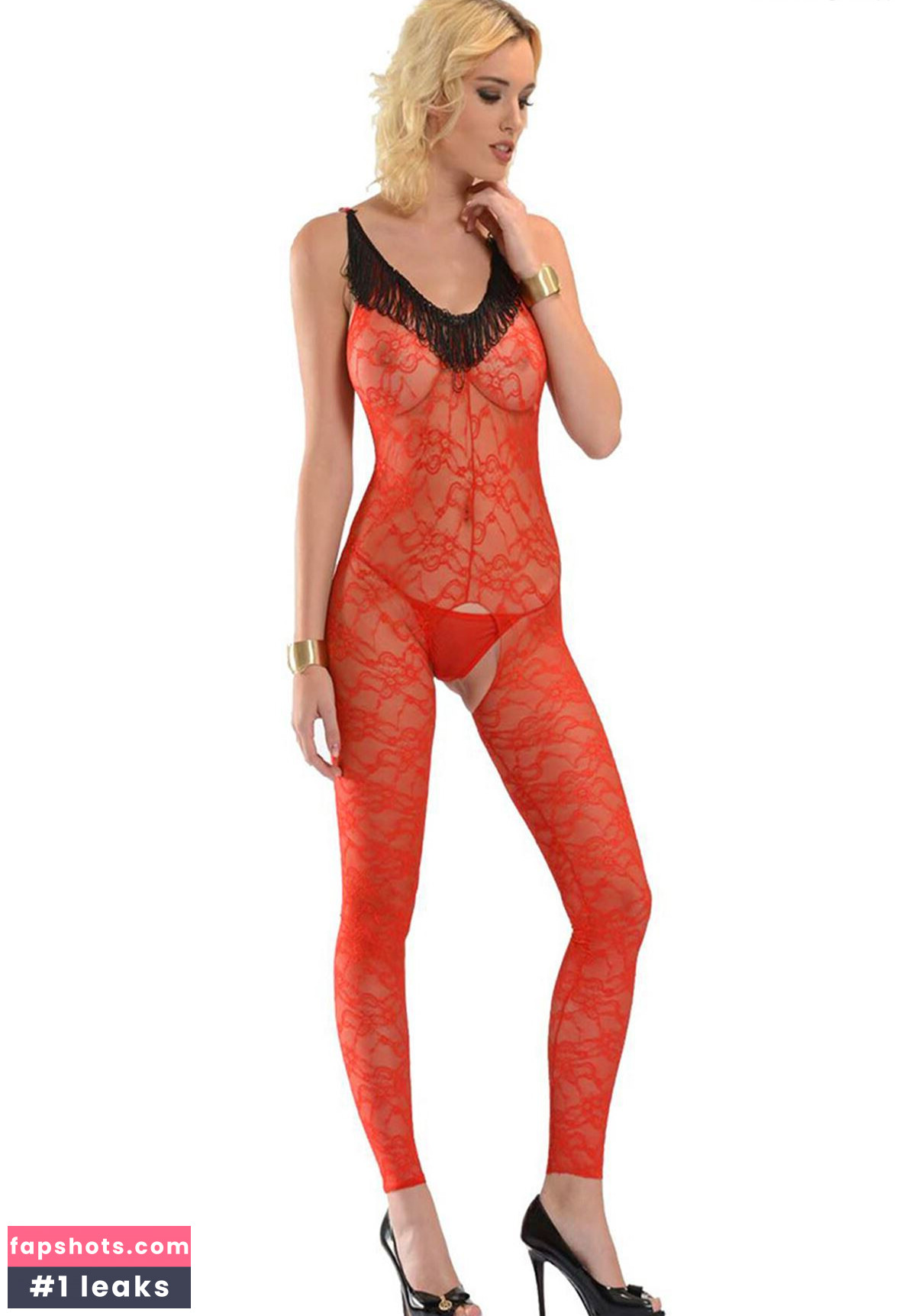 Lynneke Van Den Heuvel gallery photo #7