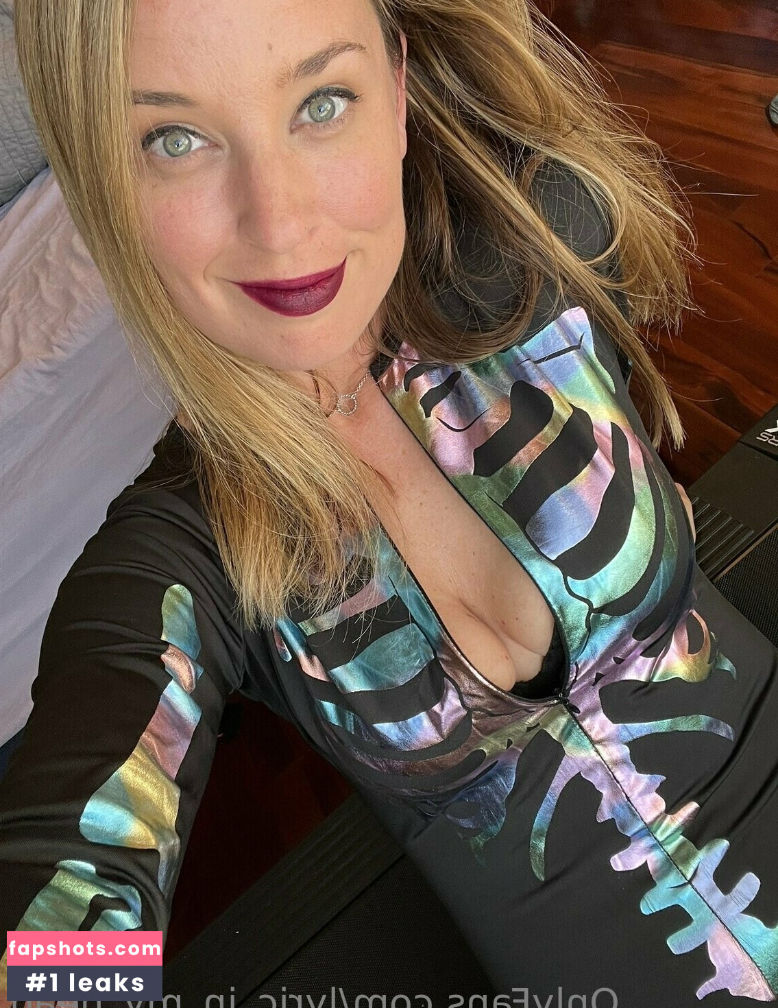 lyric_in_my_head Nude Leaks OnlyFans Photos #10 - LeakJerk