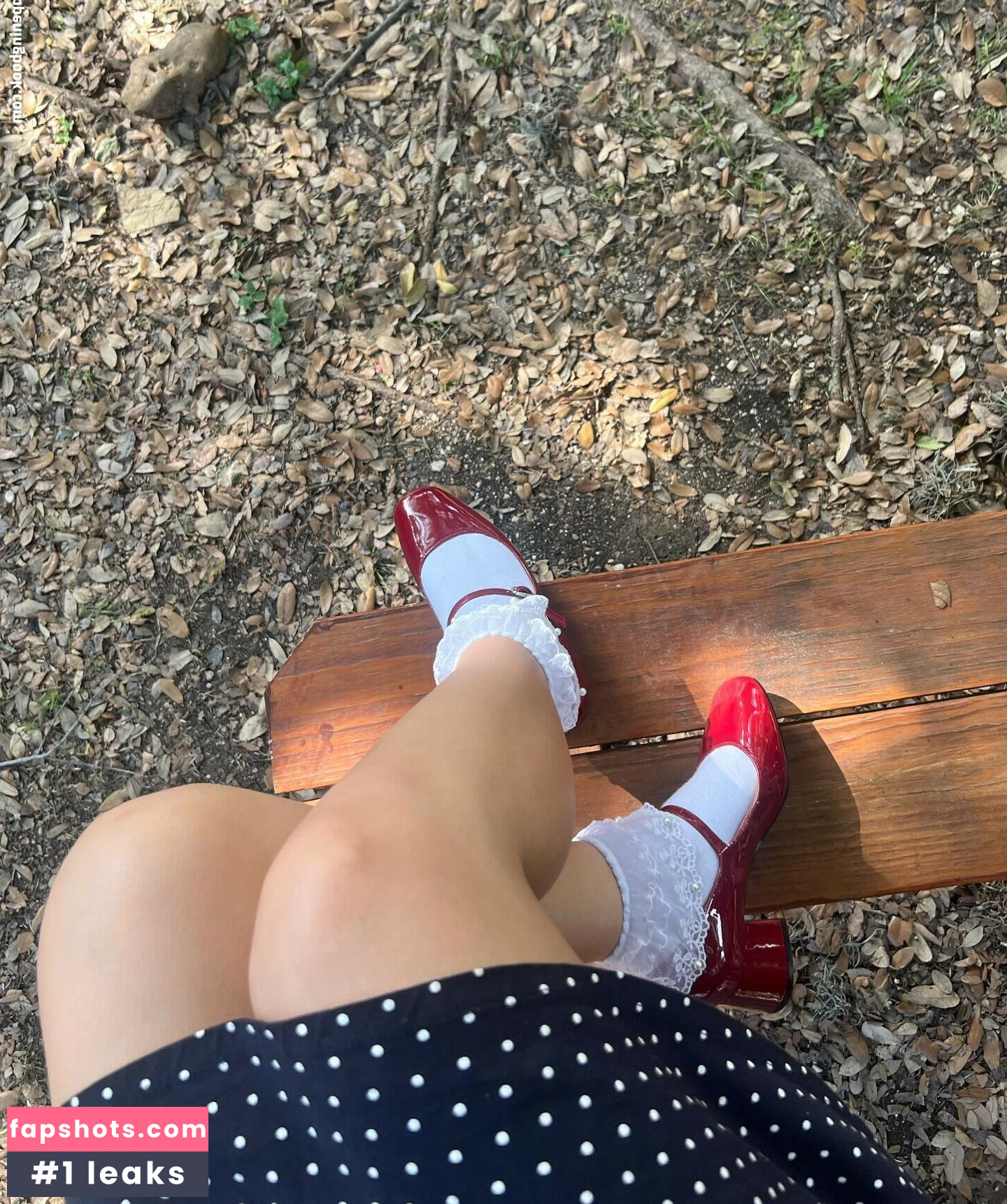 Lyssalevin gallery photo #3