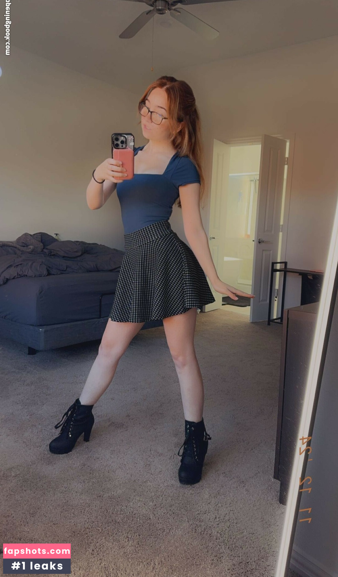 Lyssaurora gallery photo #170