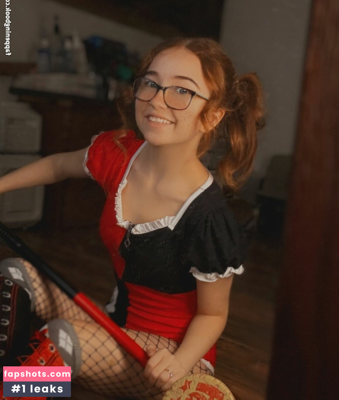 Lyssaurora gallery photo #244