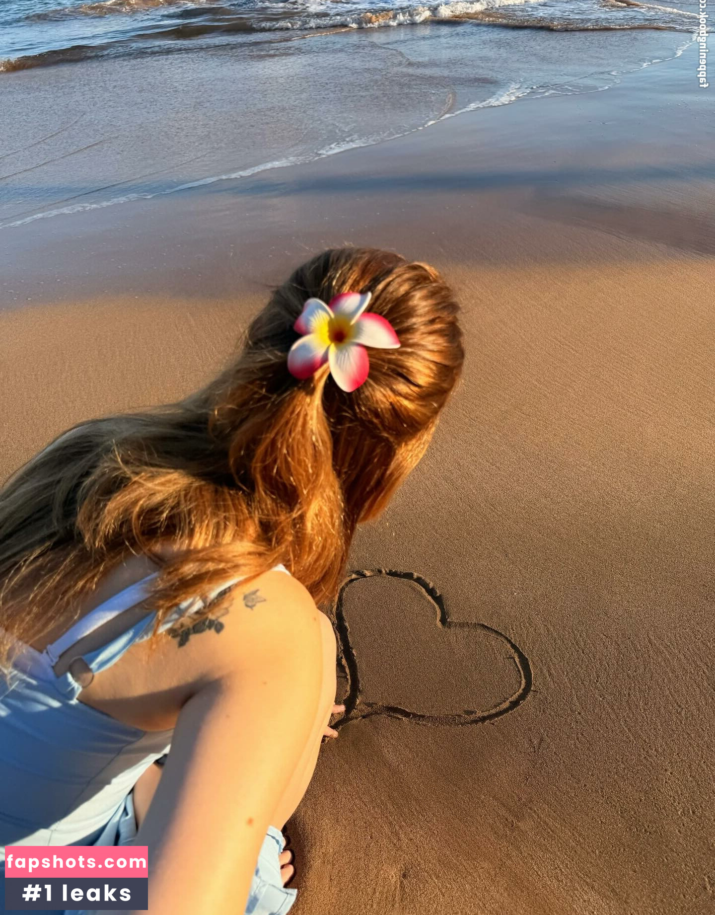 Lyssaurora gallery photo #36