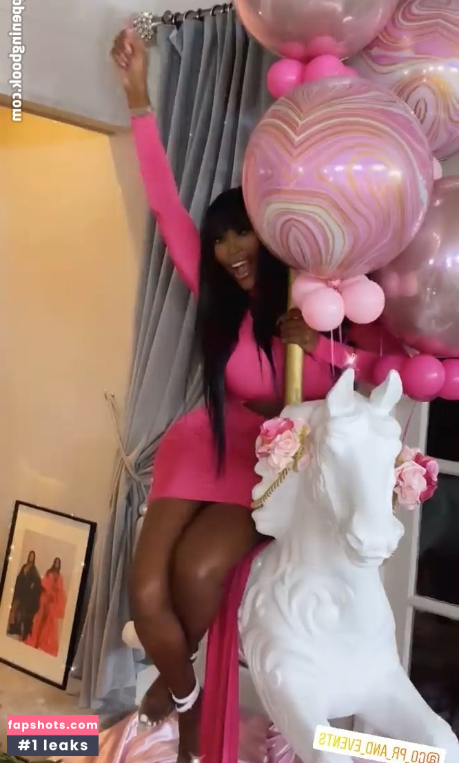 Lystra Adams gallery photo #16