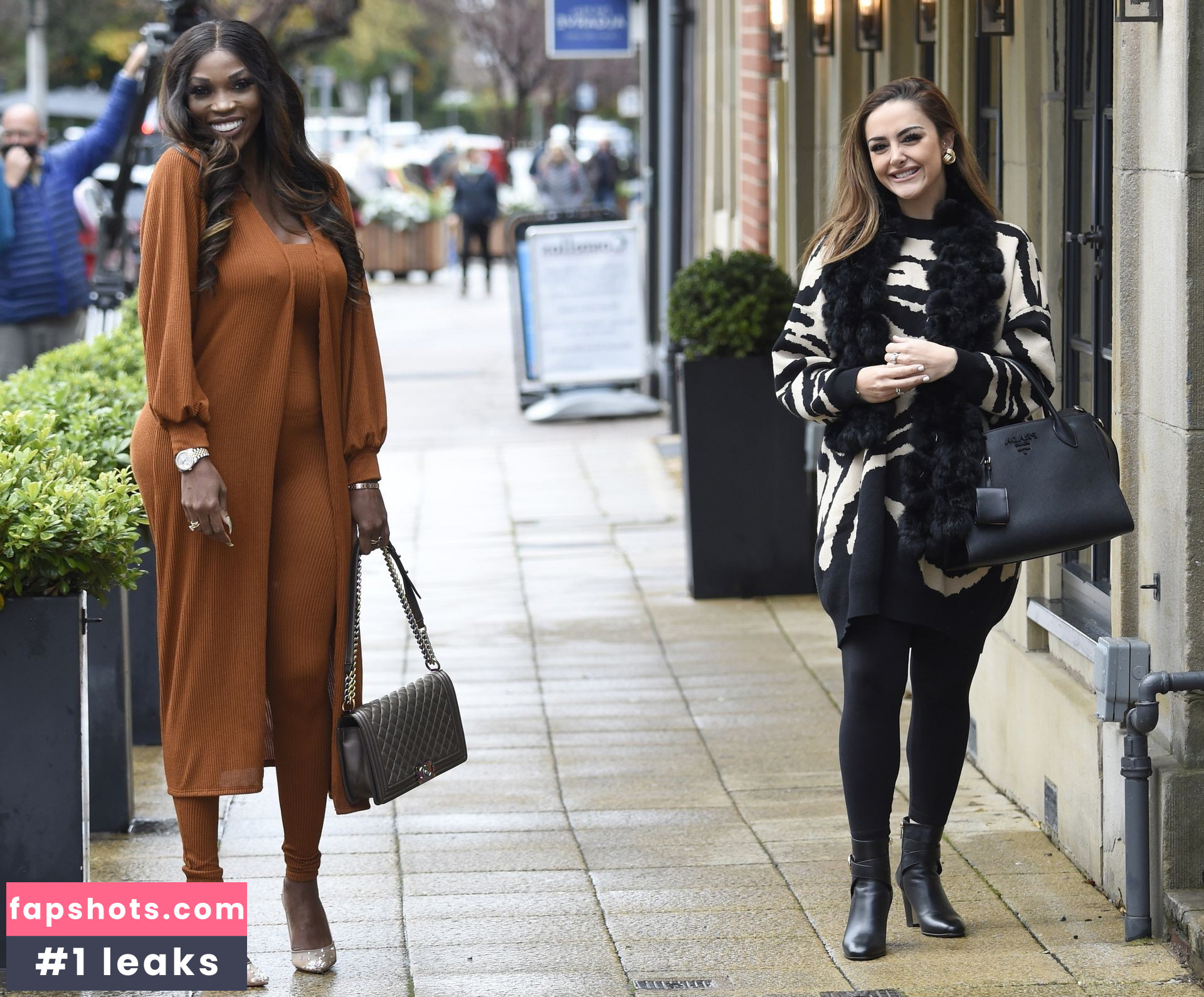 Lystra Adams gallery photo #29