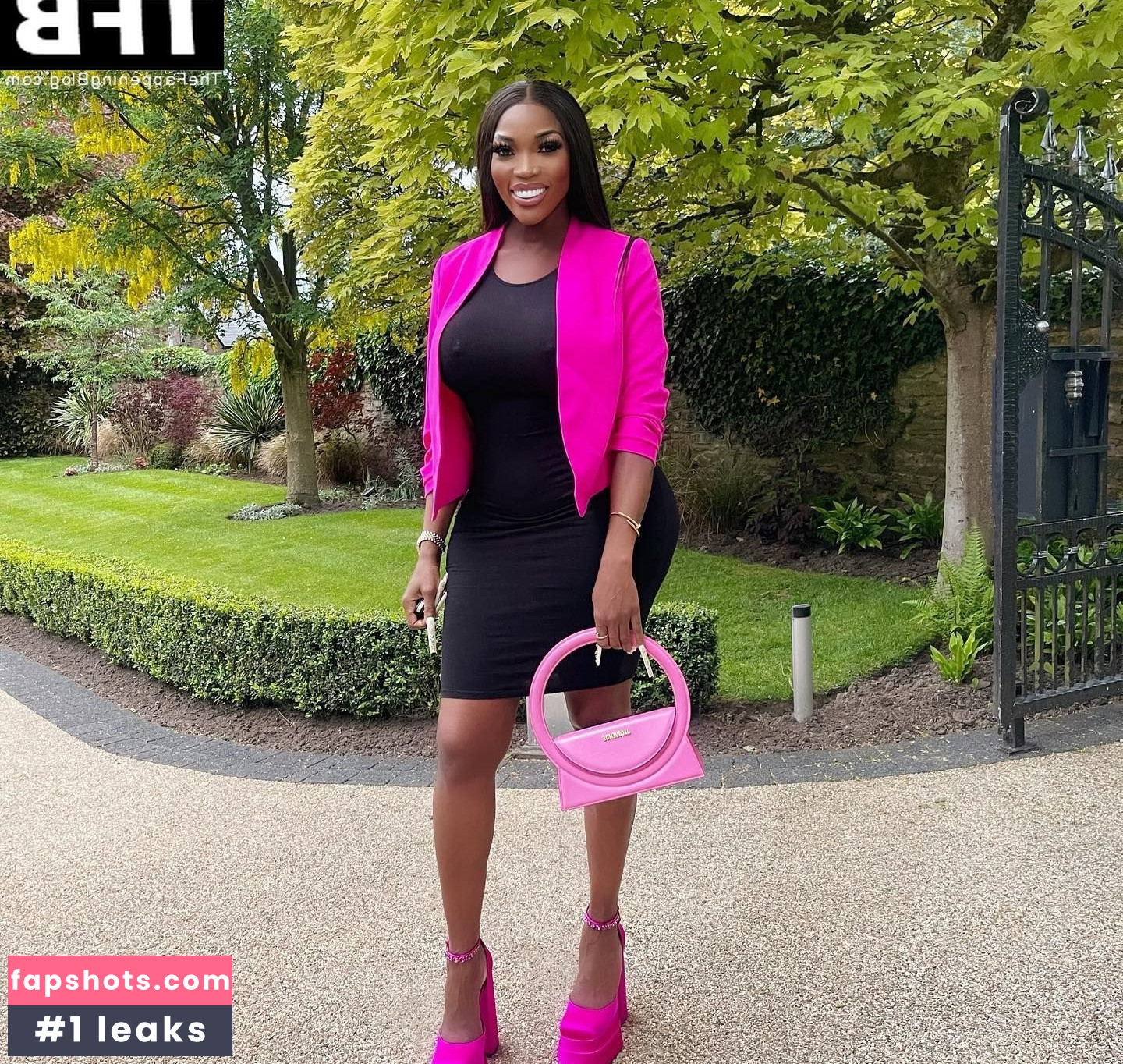 Lystra Adams gallery photo #4