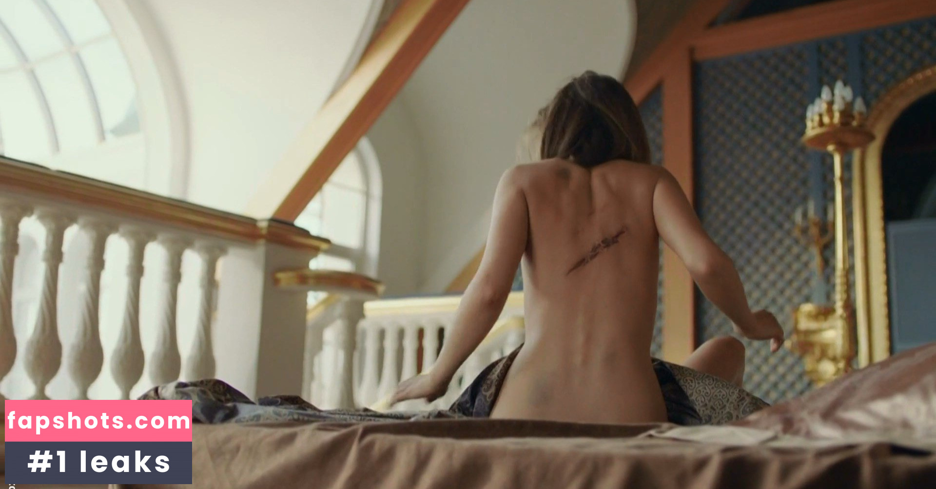 Lyubov Aksyonova gallery photo #16