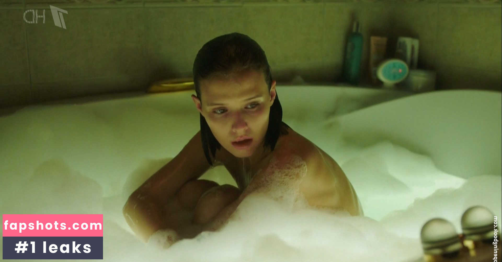 Lyubov Aksyonova gallery photo #24