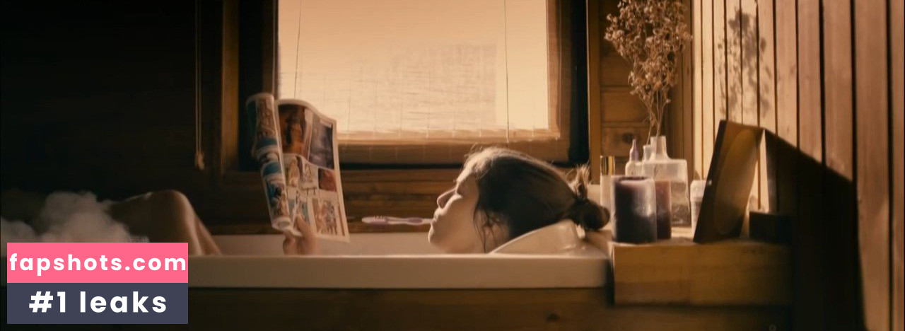 Lyubov Aksyonova gallery photo #36