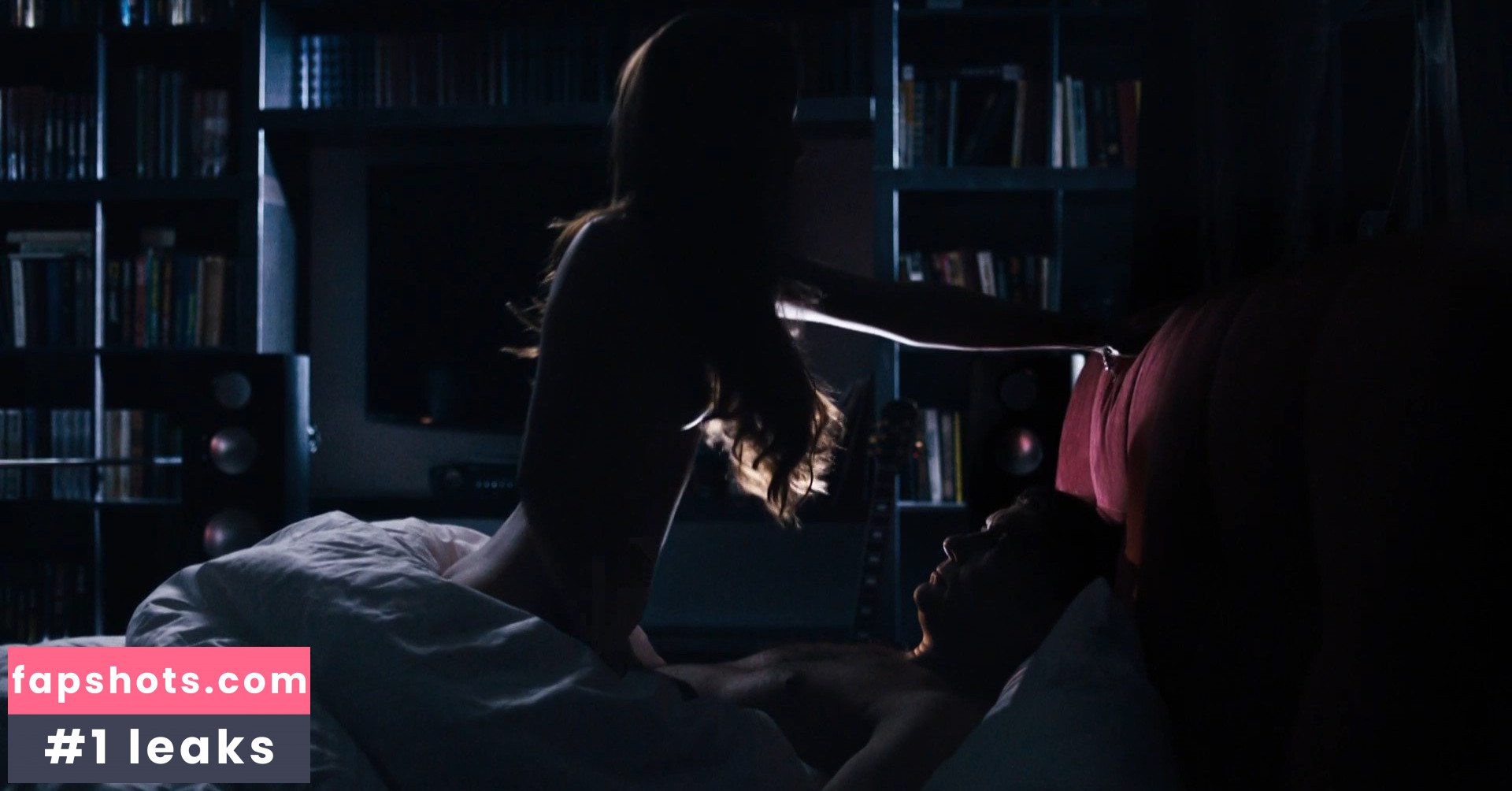 Lyubov Aksyonova gallery photo #40