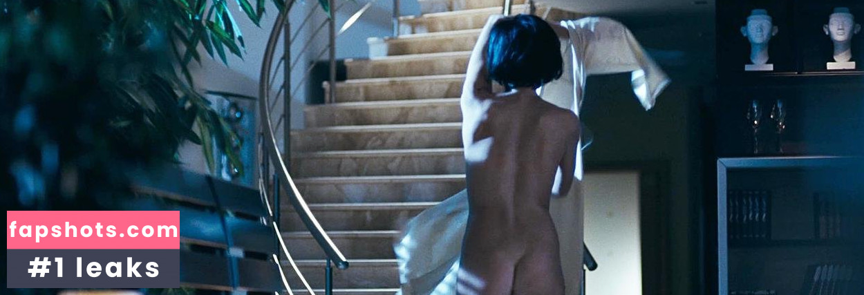 Lyubov Tolkalina gallery photo #22