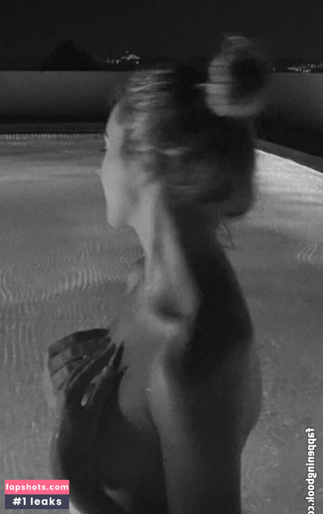 Lyzabeeth gallery photo #20