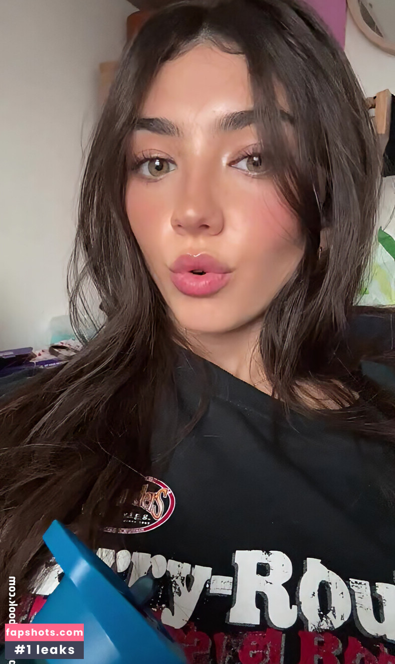 Lyzzahh Nude Leaks OnlyFans Photos #34 - LeakJerk