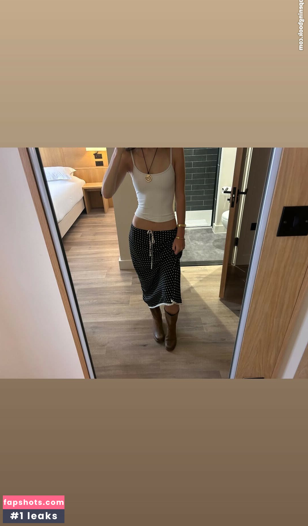 Lyzzahh Nude Leaks OnlyFans Photos #9 - LeakJerk