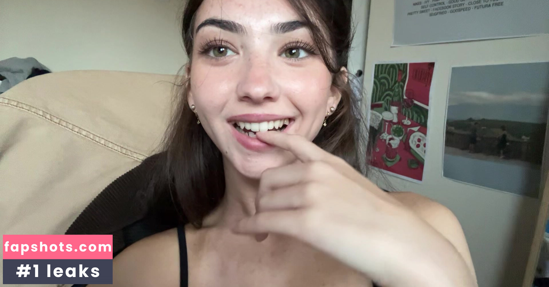 Lyzzahh Nude Leaks OnlyFans Photos #10 - LeakJerk