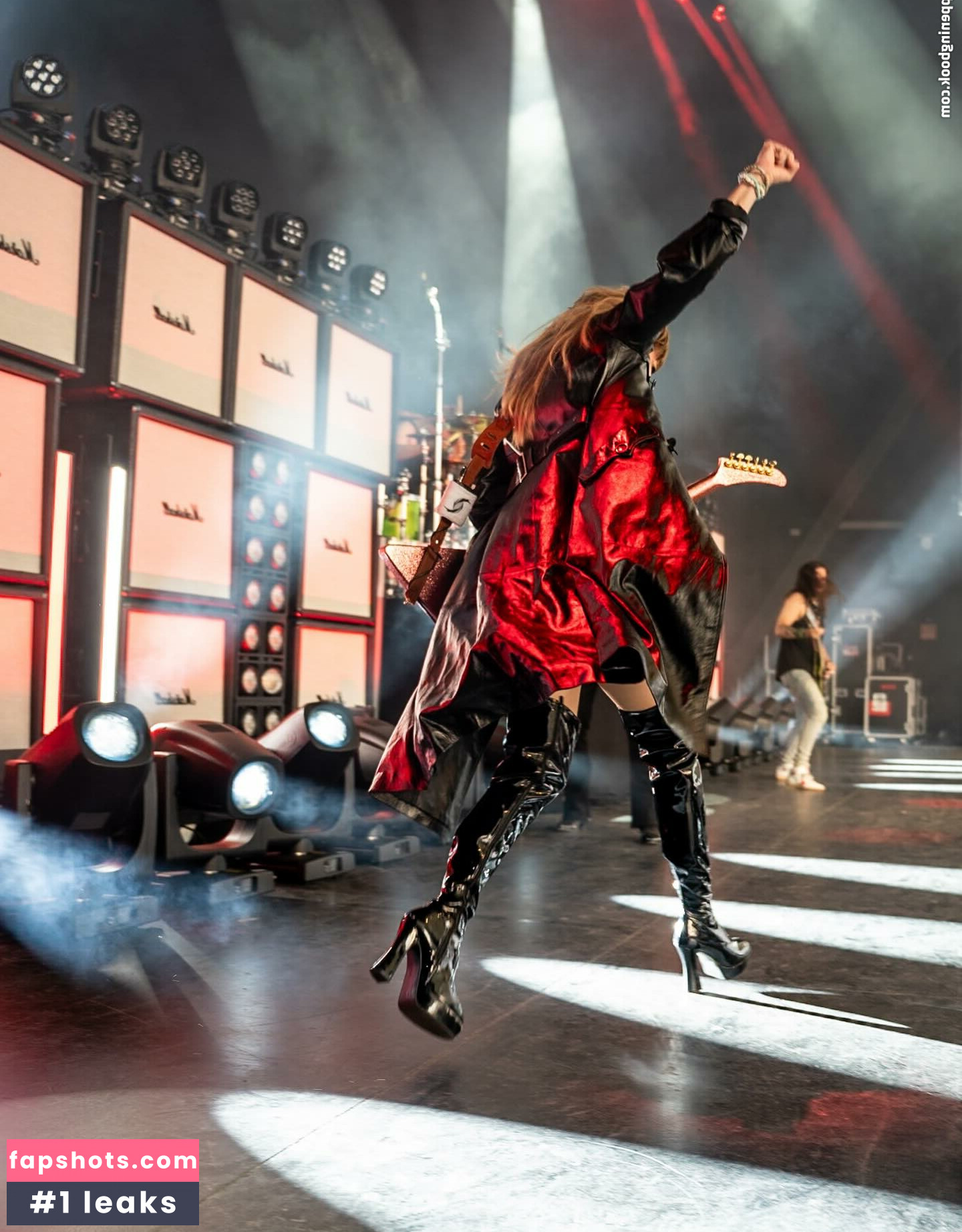 Lzzy Hale gallery photo #4