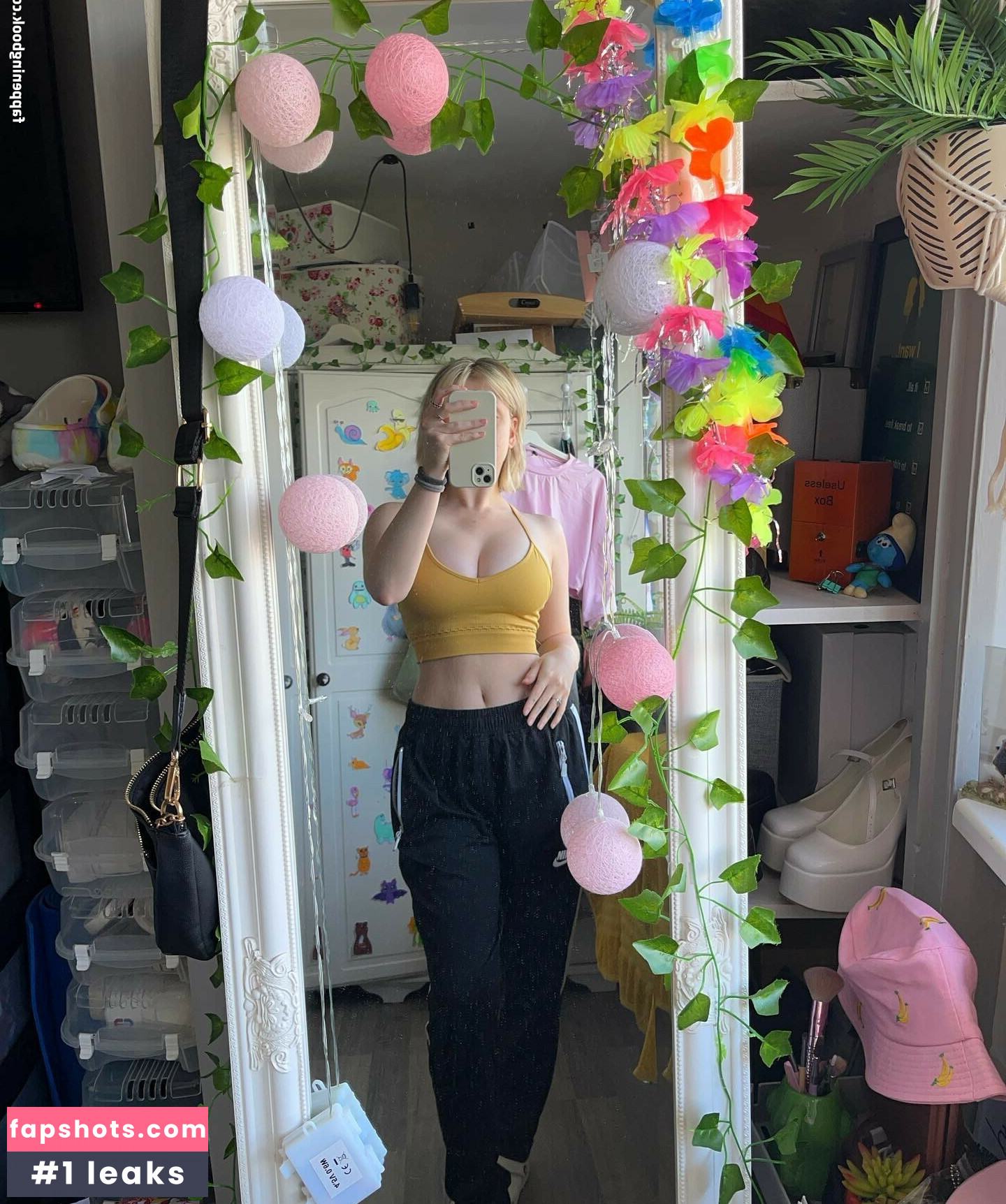 m.ae.3 Nude Leaks OnlyFans Photos #17 - LeakJerk