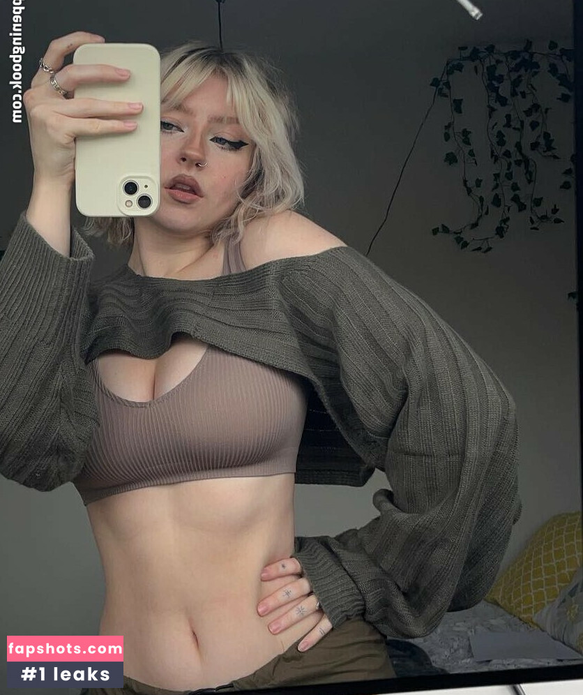 m.ae.3 Nude Leaks OnlyFans Photos #8 - LeakJerk