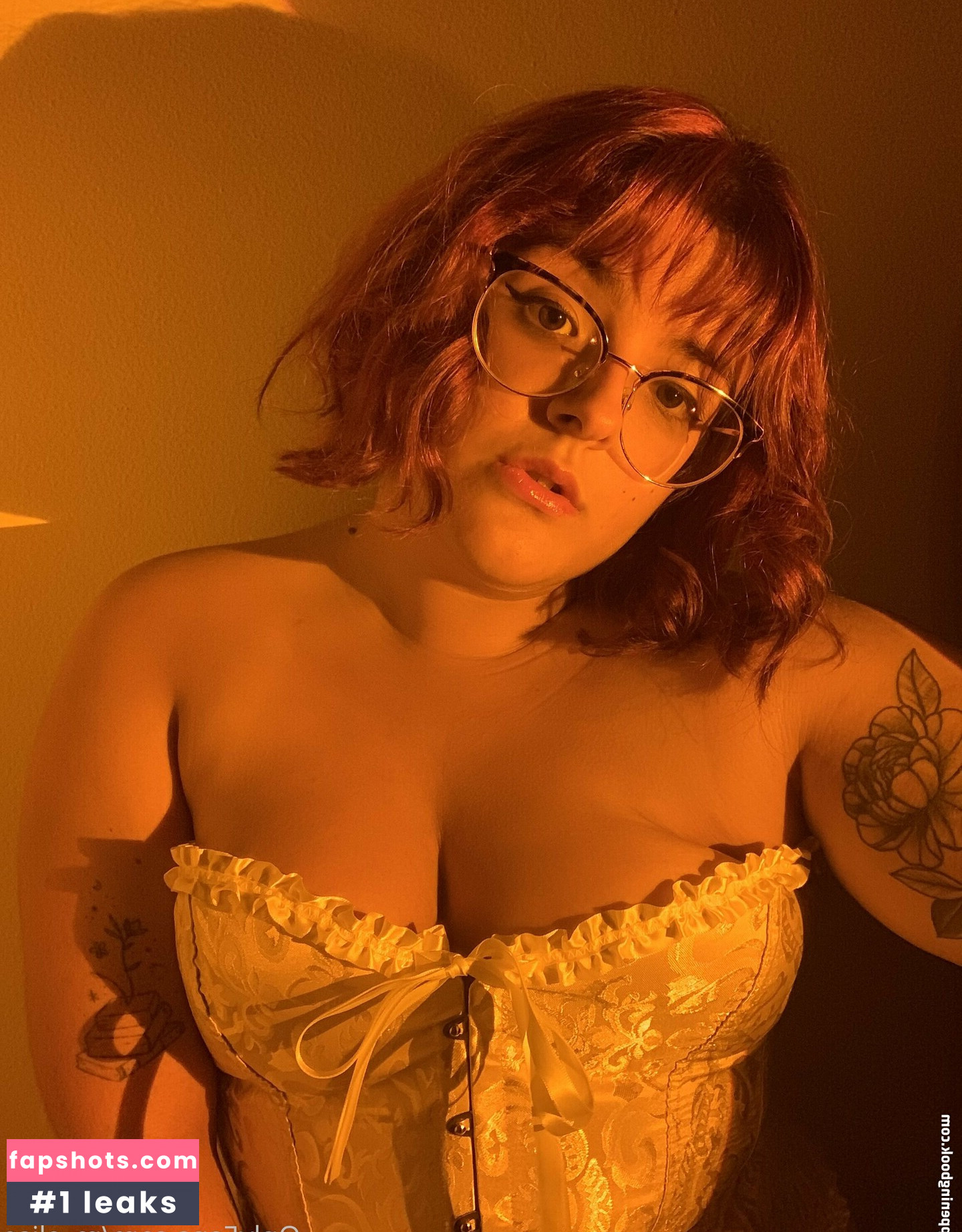 m_elise gallery photo #18