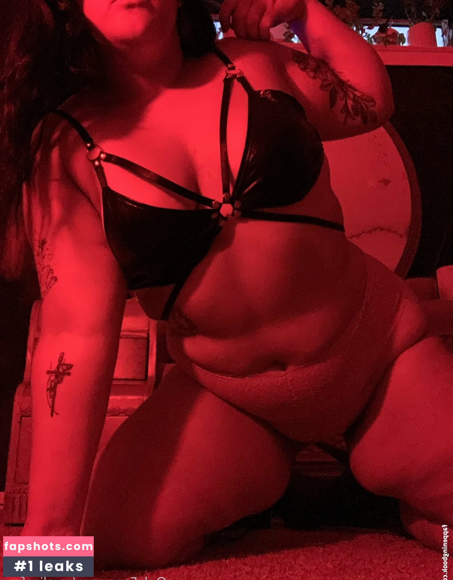 m_elise gallery photo #39