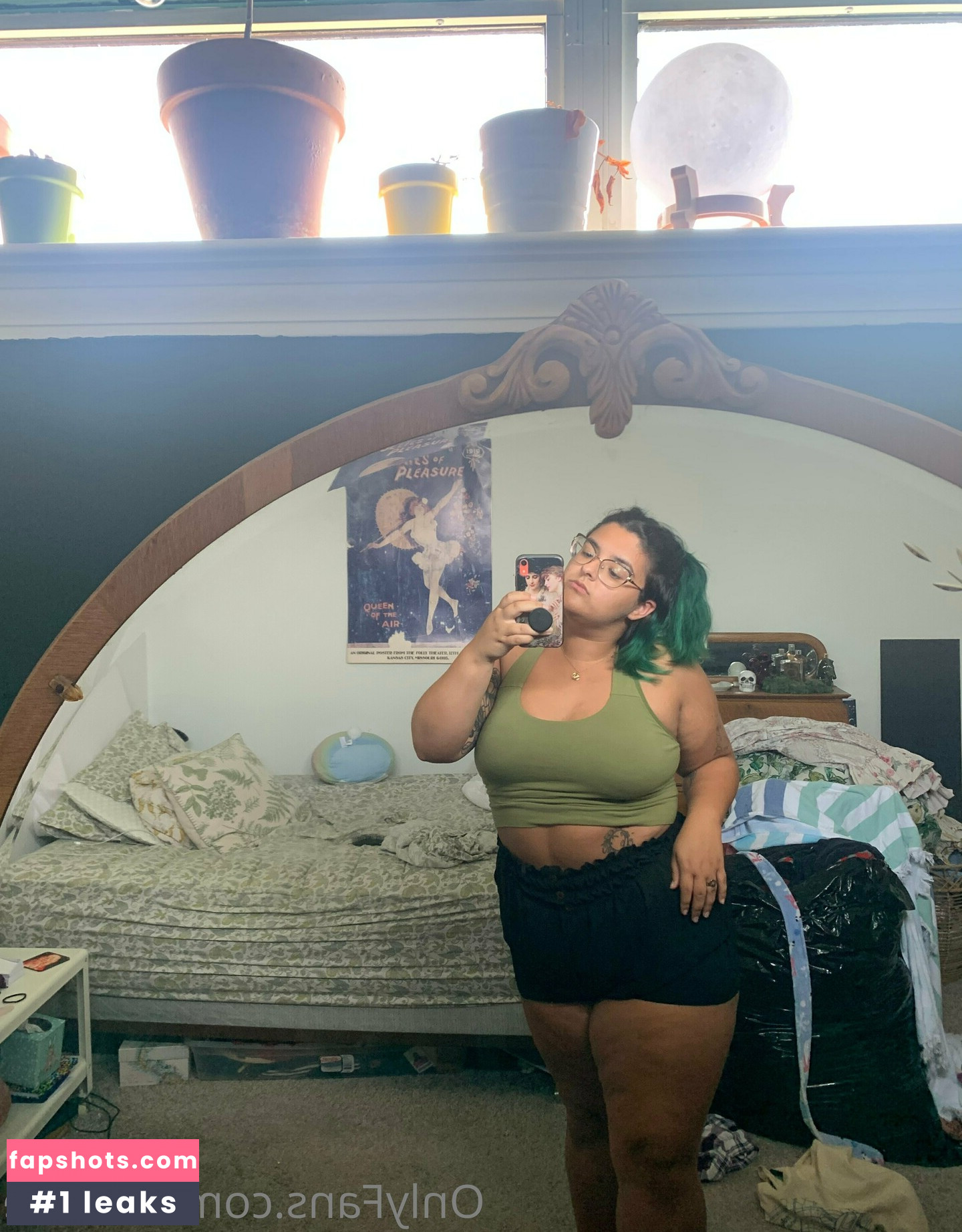 m_elise gallery photo #6