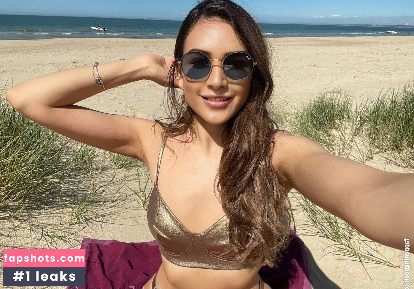 M I A Nahé úniky fotek pouze od fanoušků #34 - Fapshots