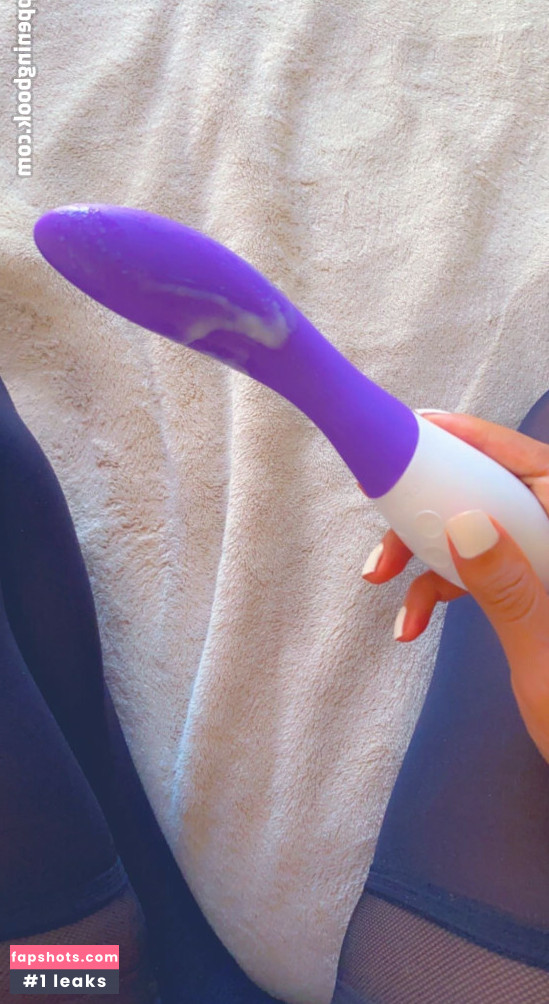 M I A Nahé úniky fotek pouze od fanoušků #57 - Fapshots