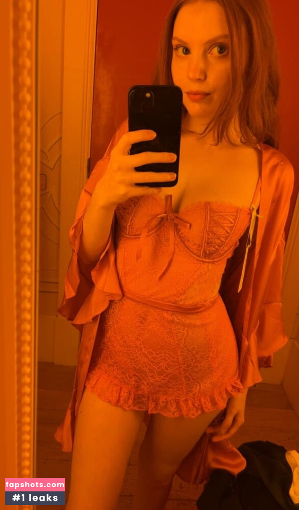 m00nsugar_96 nude babe gallery