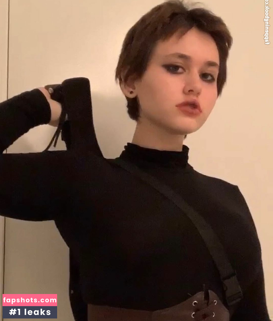 m1ww13 Nude Leaks OnlyFans Photos #5 - LeakJerk