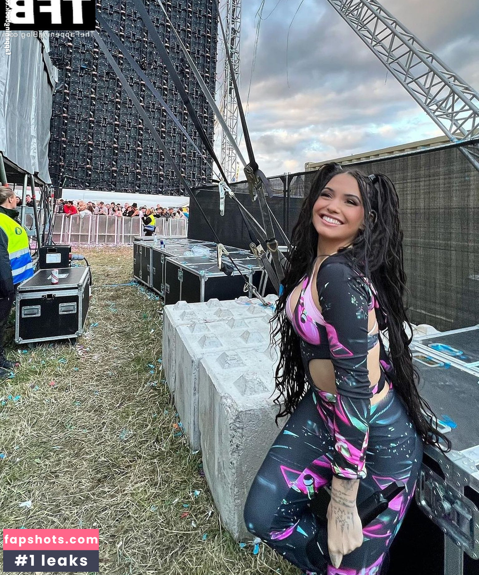 Mabel Nude Leaks OnlyFans Photos #3 - LeakJerk