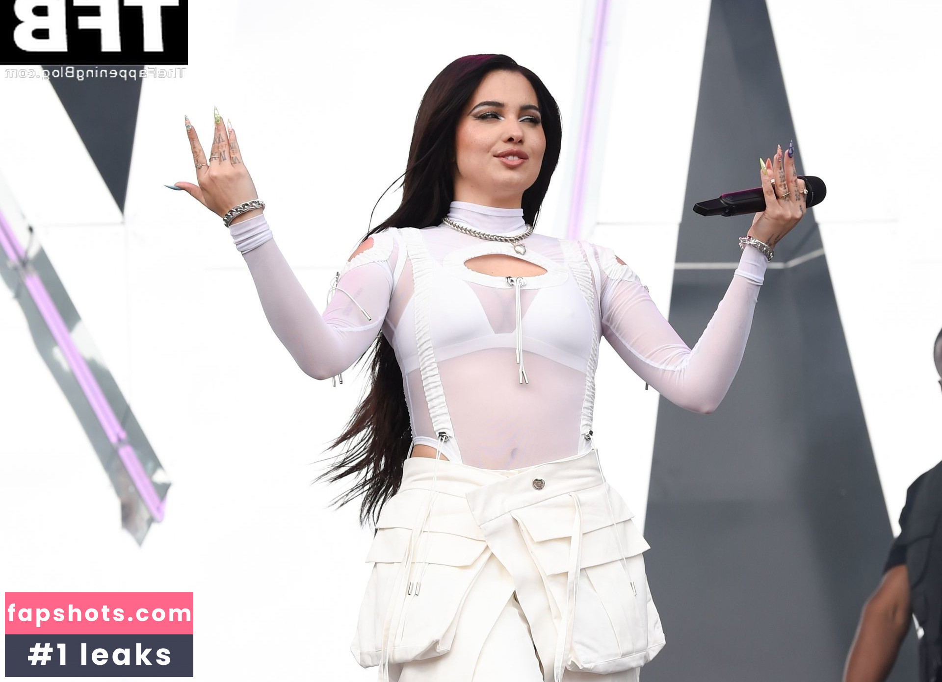 Mabel Nude Leaks OnlyFans Photos #47 - LeakJerk