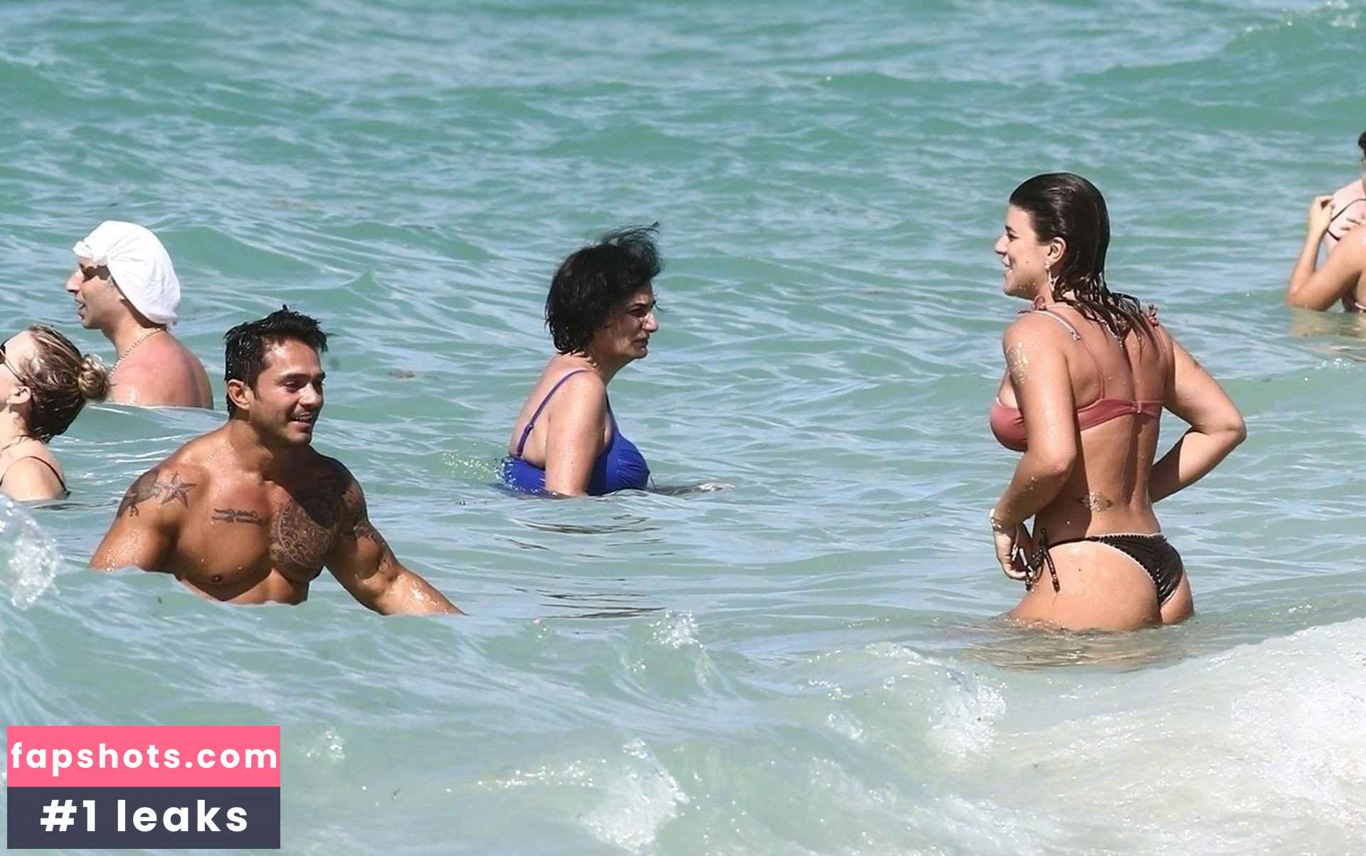 Macarena Velez Montoya nude babe gallery